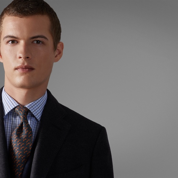 🚨SOLD🚨Thomas Pink Herringbone Overcoat - Picture 4 of 4